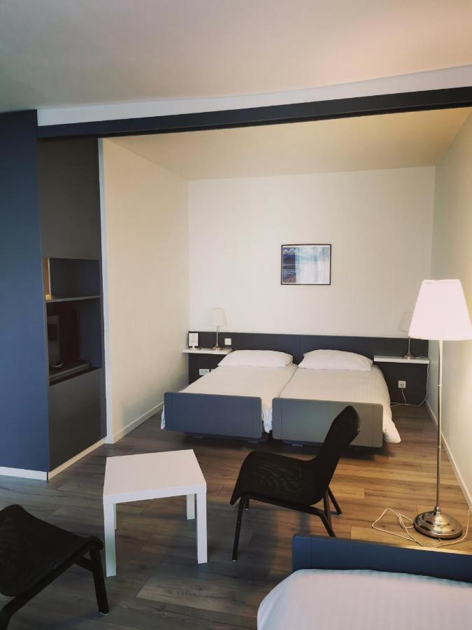 Hotel Fleur-de-Lys La Chaux De Fonds Extérieur photo
